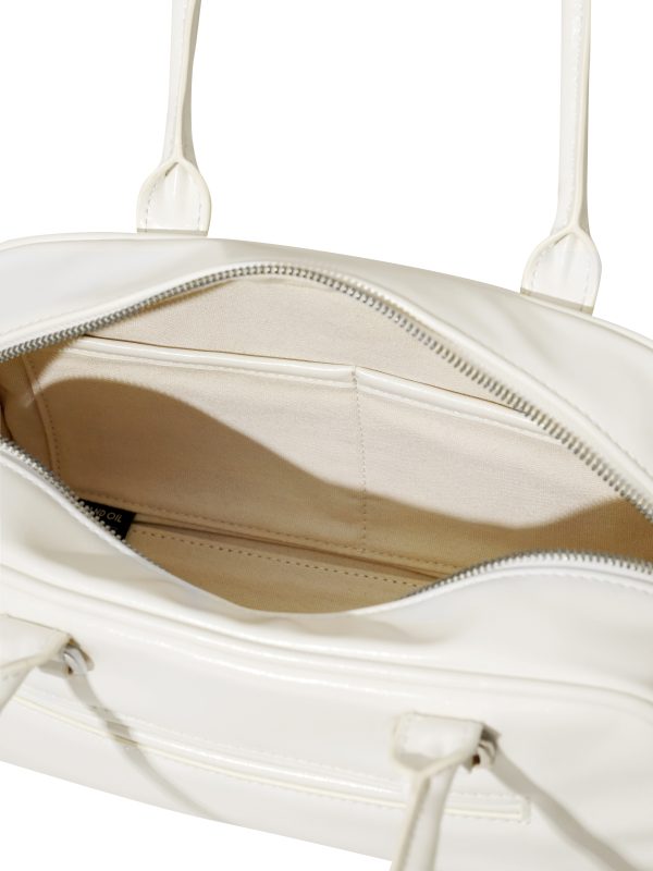 Stand Oil Chubby Bag in White - Image 7