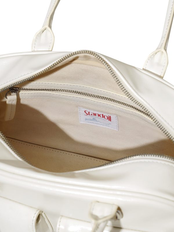 Stand Oil Chubby Bag in White - Image 8